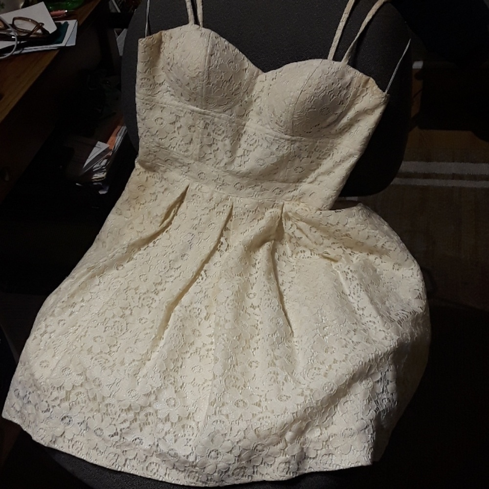 Off white spaghetti strap short party dress
